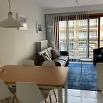 Strandstudio In Hartje דירה