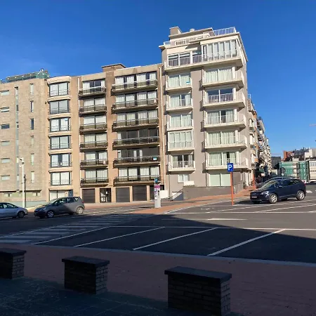 Strandstudio In Hartje アパート *